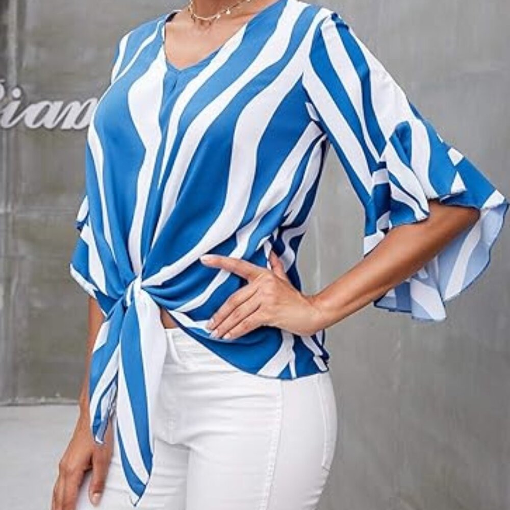 Royal Palms Striped Blue tie at waist blouse Size L  NWOT
